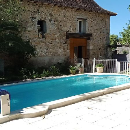 Gite de 6 à 14 pers avec Piscine-Jacuzzi- Salle des fêtes Bastanes Extérieur photo